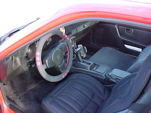 Deluxe Porsche Script interior